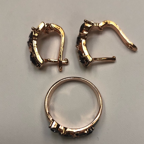 Rose Gold Ring 10 & Earrings, Amethyst leaves & Teal Zircon - Picture 4 of 12